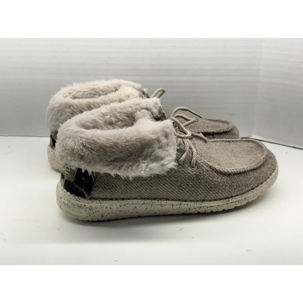 Hey Dude Women's Sz 6 Britt Leopard Trim w/‎ Fold Down Faux Fur Lining Shoes